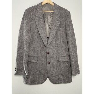Harris Tweed Gray Herringbone Sport Coat 100%‎ Scottish Wool VTG USA